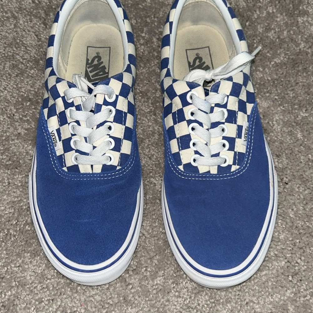 Vans - Picture 4 of 10